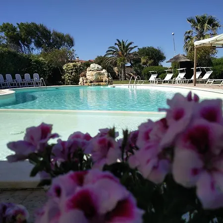 Hotel Raffael Putzu Idu