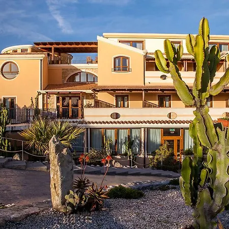 Szálloda Raffael Phg Putzu Idu