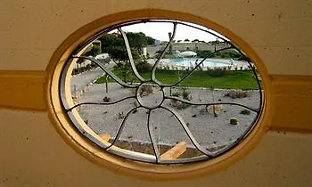 Hotel Raffael Putzu Idu