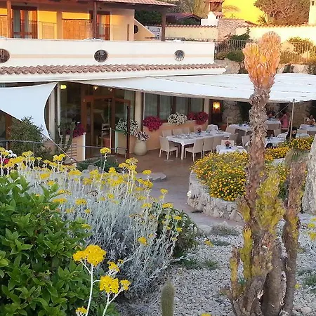 Szálloda Raffael Phg 4*