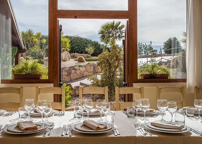 Hotel Raffael Putzu Idu