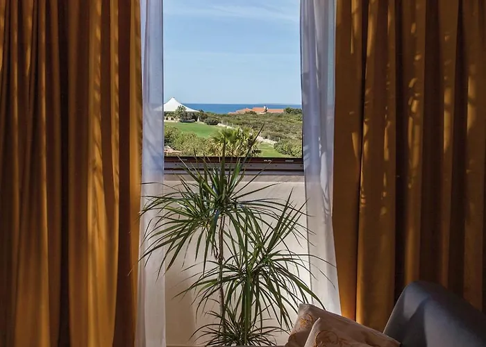 Raffael 4* Putzu Idu