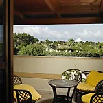 Raffael Hotel Putzu Idu