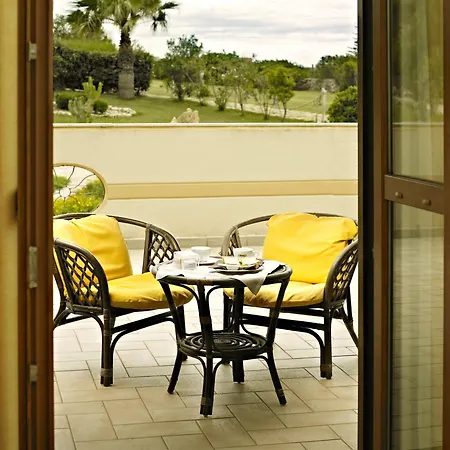 Hotel Raffael Phg 4*
