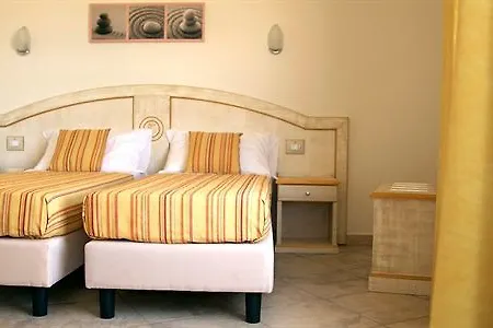 Hotel Raffael Phg Putzu Idu