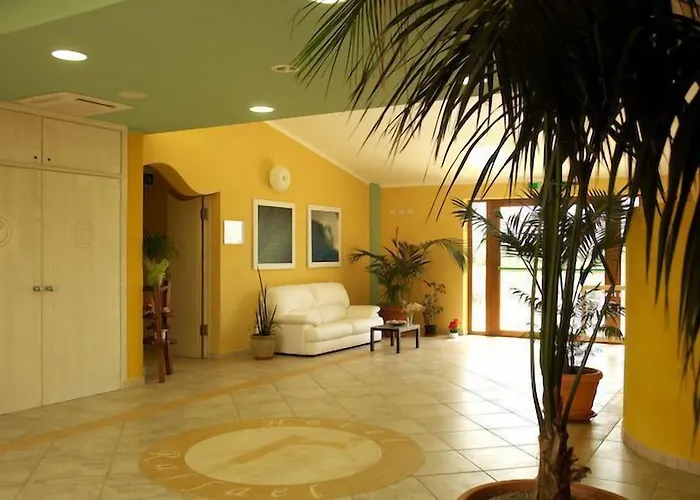 Hotel Raffael Phg 4*